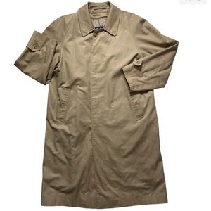 Vintage Burberrys' of London Men's Trench Coat